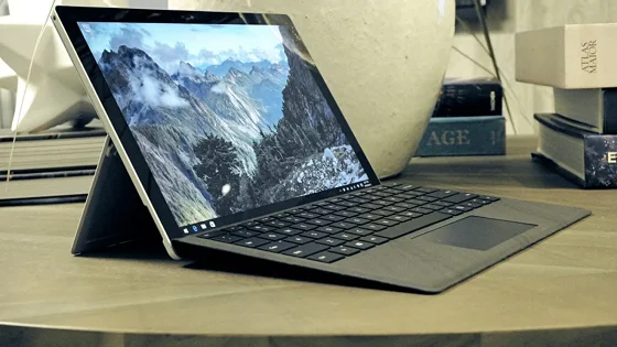 Microsoft presentó su nueva tablet Surface Pro 4