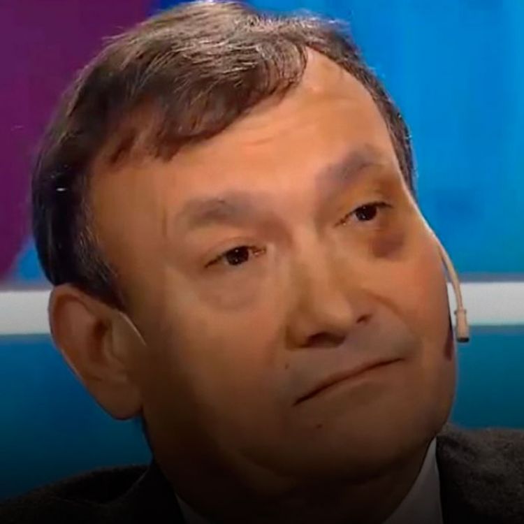el médico "sigue procesado por homicidio simple y ha quedado libre en virtud de tener una buena imagen y expediente.