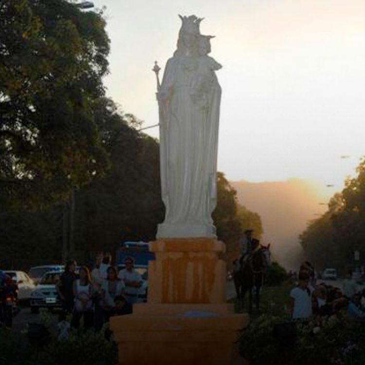 Desde la Municipalidad indicaron que aprovecharán la ocasión para restaurar la imagen, tarea que le fue encomendada a un escultor.