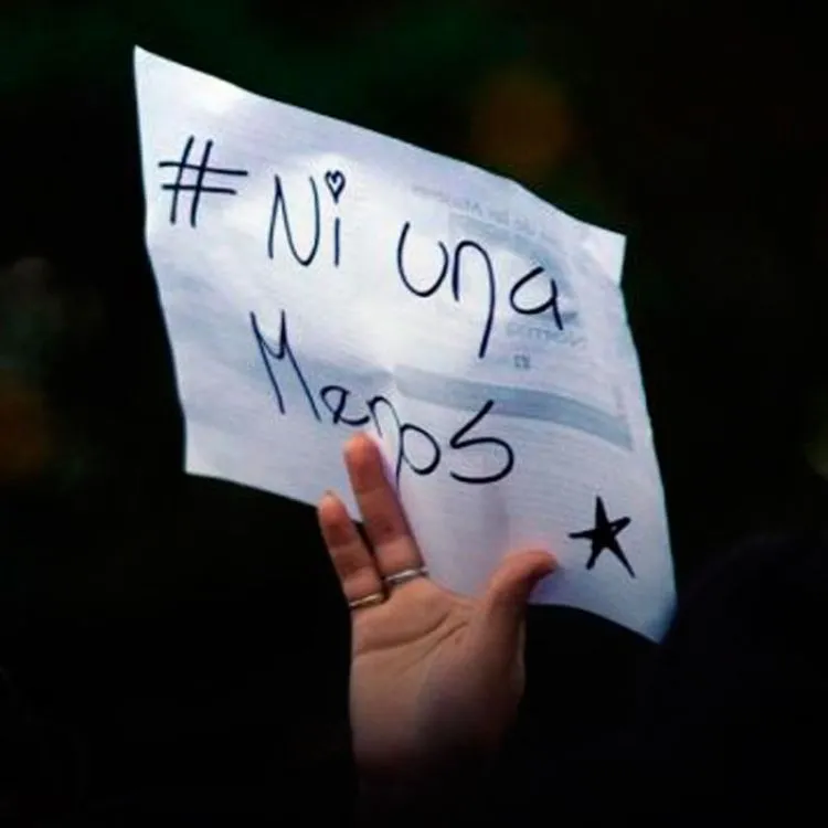 Cuatro casos por día, 20 a la semana y 80 al mes: esta es la cantidad de casos de violencia de género que recibe la institución que dirige Briones.