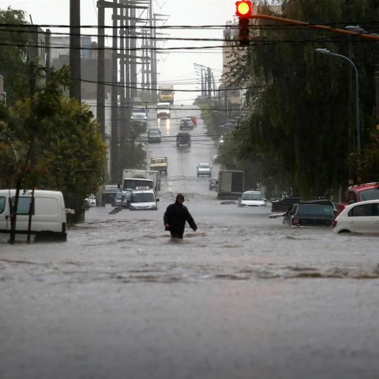 Mar del Plata afectada por temporal de viento y lluvia