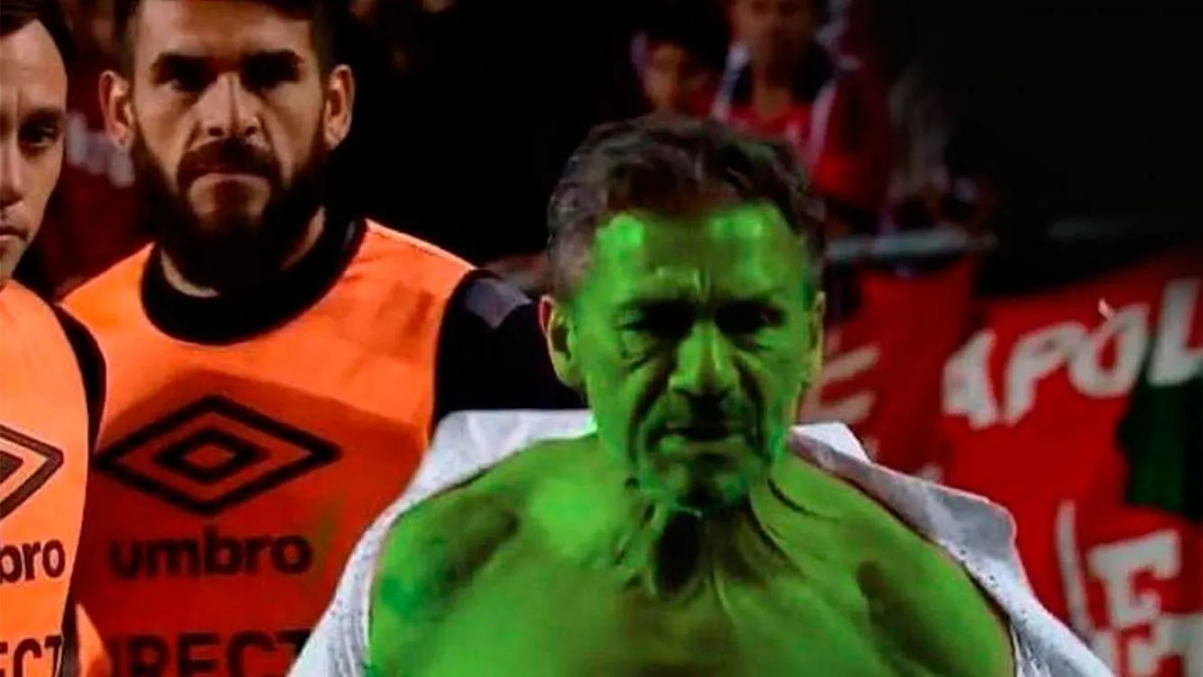 El exabruto de Nelson "Hulk" Vivas, en el partido Boca-Estudiantes