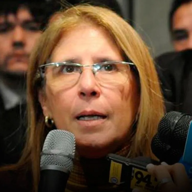 Adela Seguí, cuestionó con dureza la escandalosa situación económica que atraviesa la institución nacional.