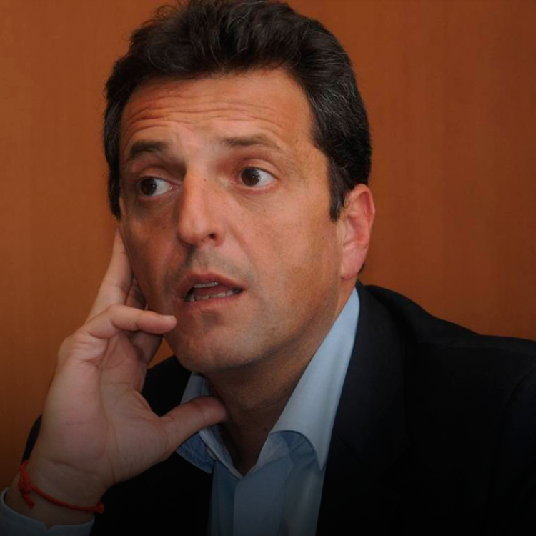 "Frente a la falta de respuestas de un Gobierno que no escucha, vamos a buscar solucionar este nuevo error de Mauricio Macri en el Congreso".
