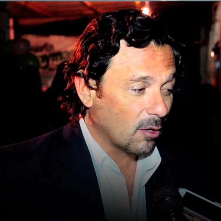 “No les gustó el proyecto, por algo estuvo en un cajón durante tanto tiempo”, dijo el jefe comunal capitalino en diálogo con Mario Peña.