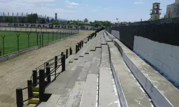 Tribuna remodelada.