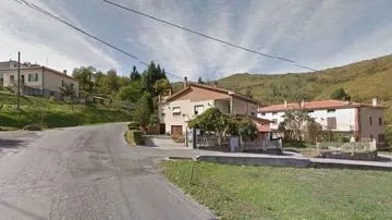 Vista de Bormida, un pueblo italiano en Liguria