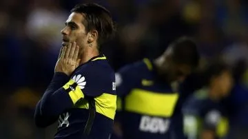 Gago no puede creer el error que comete cerca del final