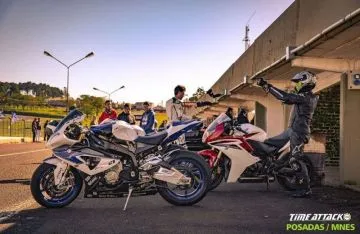 Motos preparándose para el evento internacional que llega a Posadas.