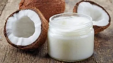 Cómo usar el aceite de coco para hidratar la piel