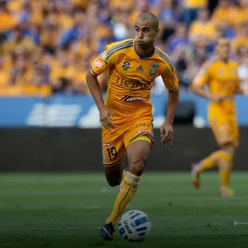 Finalmente, el DT ratificó a Lucas Alario, Emmanuel Mas y Mariano Andújar, pero con la novedad de Guido Pizarro, de Tigres de México.