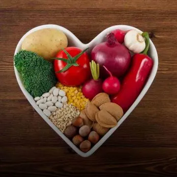 Enfermedades cardiovasculares: 9 alimentos que las previenen