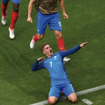 Griezmann festeja uno de los goles