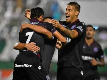 Lanús goleó 5 a 0 al Zulia de Venezuela por la Libertadores