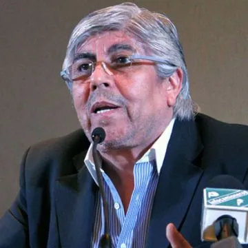 Se terminó de arreglar en una cena celebrada en la sede Camioneros, gremio del presidente de Independiente, Hugo Moyano