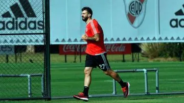 "No le doy mucha bola a mi pasado en Boca y no me pongo a pensar tampoco" dijo Pratto.