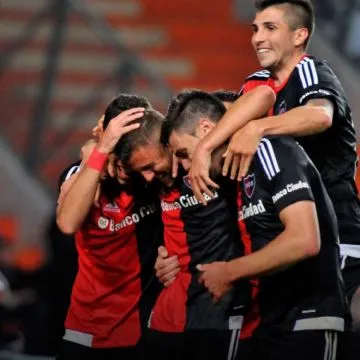 Copa Santa Fé: Newell's venció a Central en Arroyito y se clasificó a semis