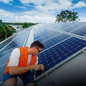US$ 4000 millones y 60.000 empleos en 5 años en energía solar