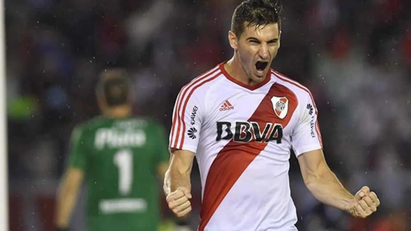 Con un doblete de Alario, River Plate ganó 2-0 a Quilmes
