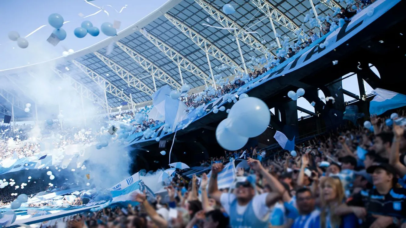 44 barras de Racing no podrán entrar a las canchas