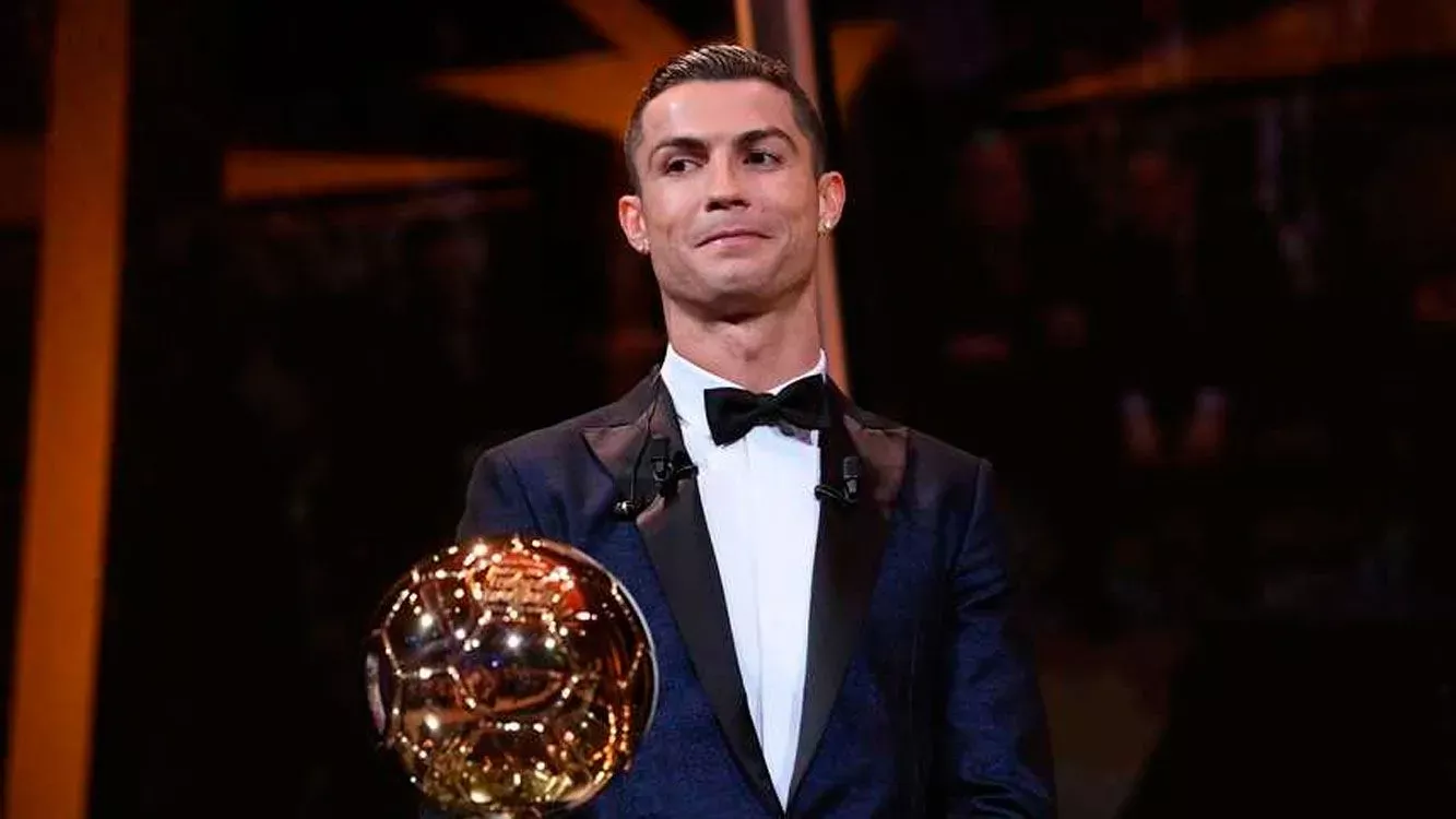 Su quinto balón de oro, era su anhelo para alcanzar y competir mano a mano con Messi.