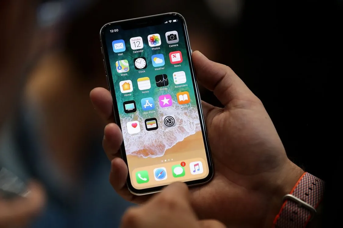 Alertan por mensaje malicioso que puede "congelar" los iPhone