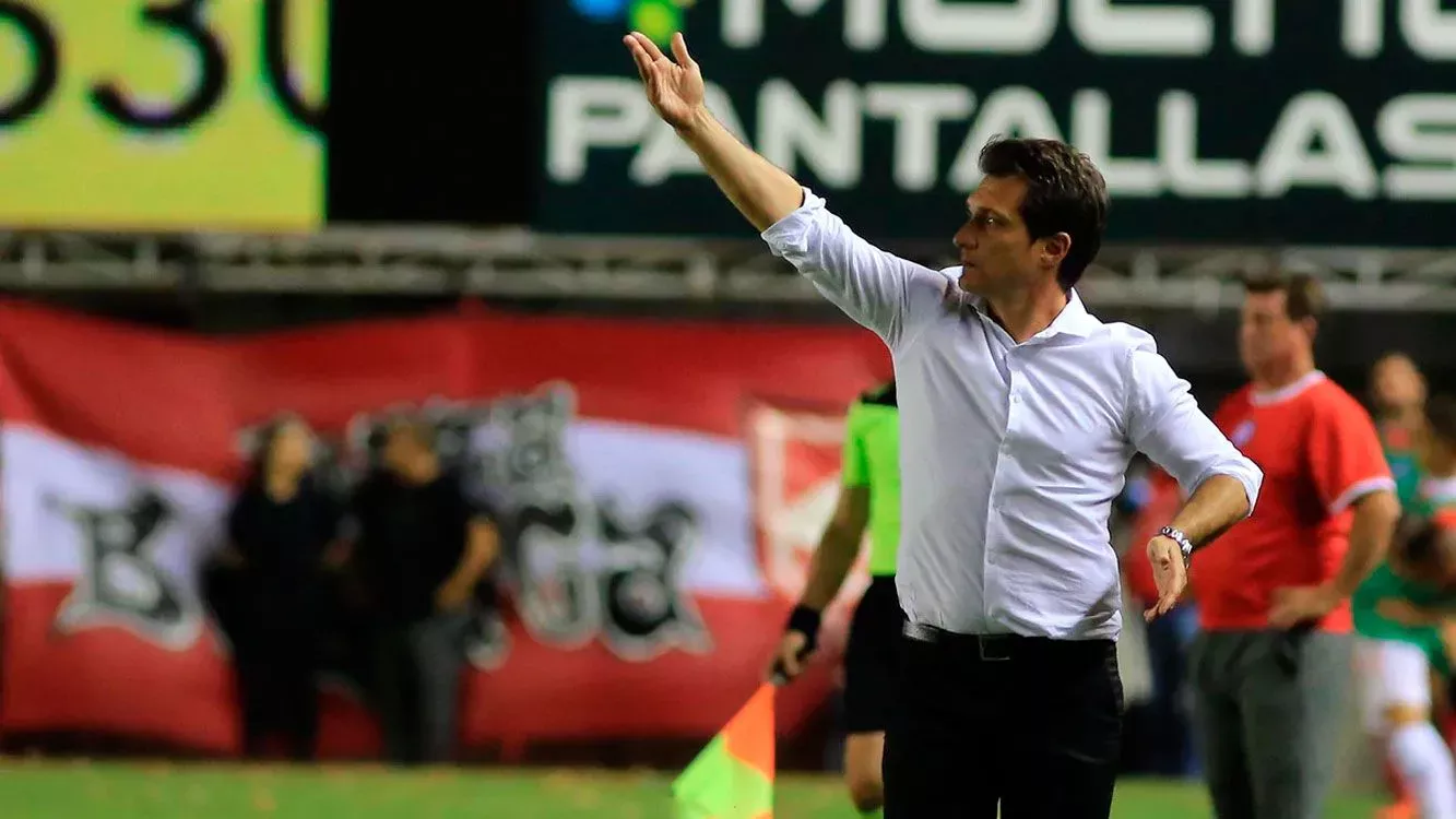"Boca siempre te exige lo máximo y hoy no logramos imponernos al rival", amplió Guillermo.