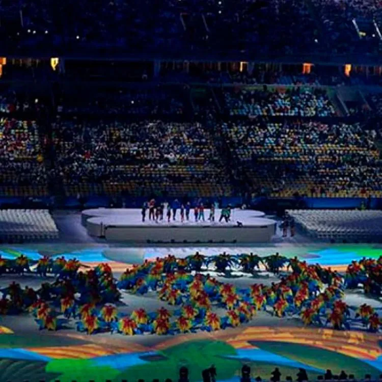 El imponente estadio Maracaná, el mismo que se utilizó en la apertura, fue el escenario en el que se apagó la llama olímpica.